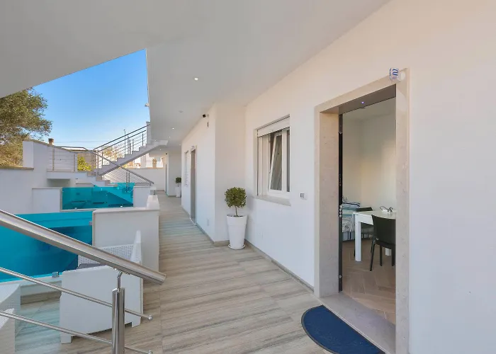 Apartment Absolute