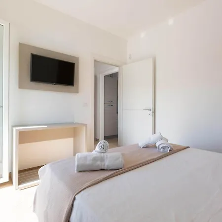 Absolute * Porto Cesareo