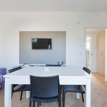Absolute Apartman